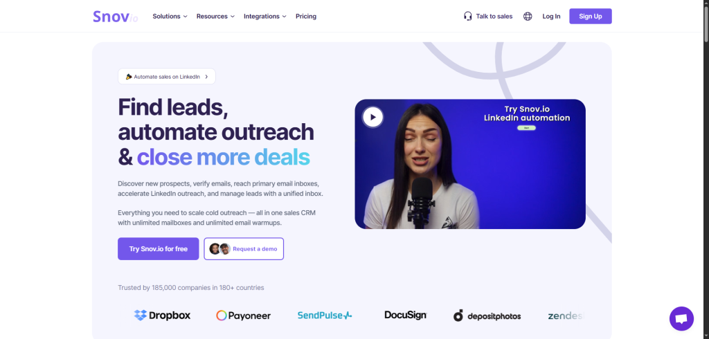 use ai to find email addresses with snov.io
